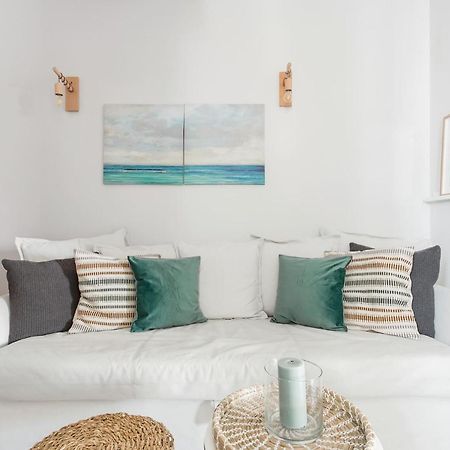 Romantic Love-Nest Studio Near Acropolis & Metro Atenas Exterior foto